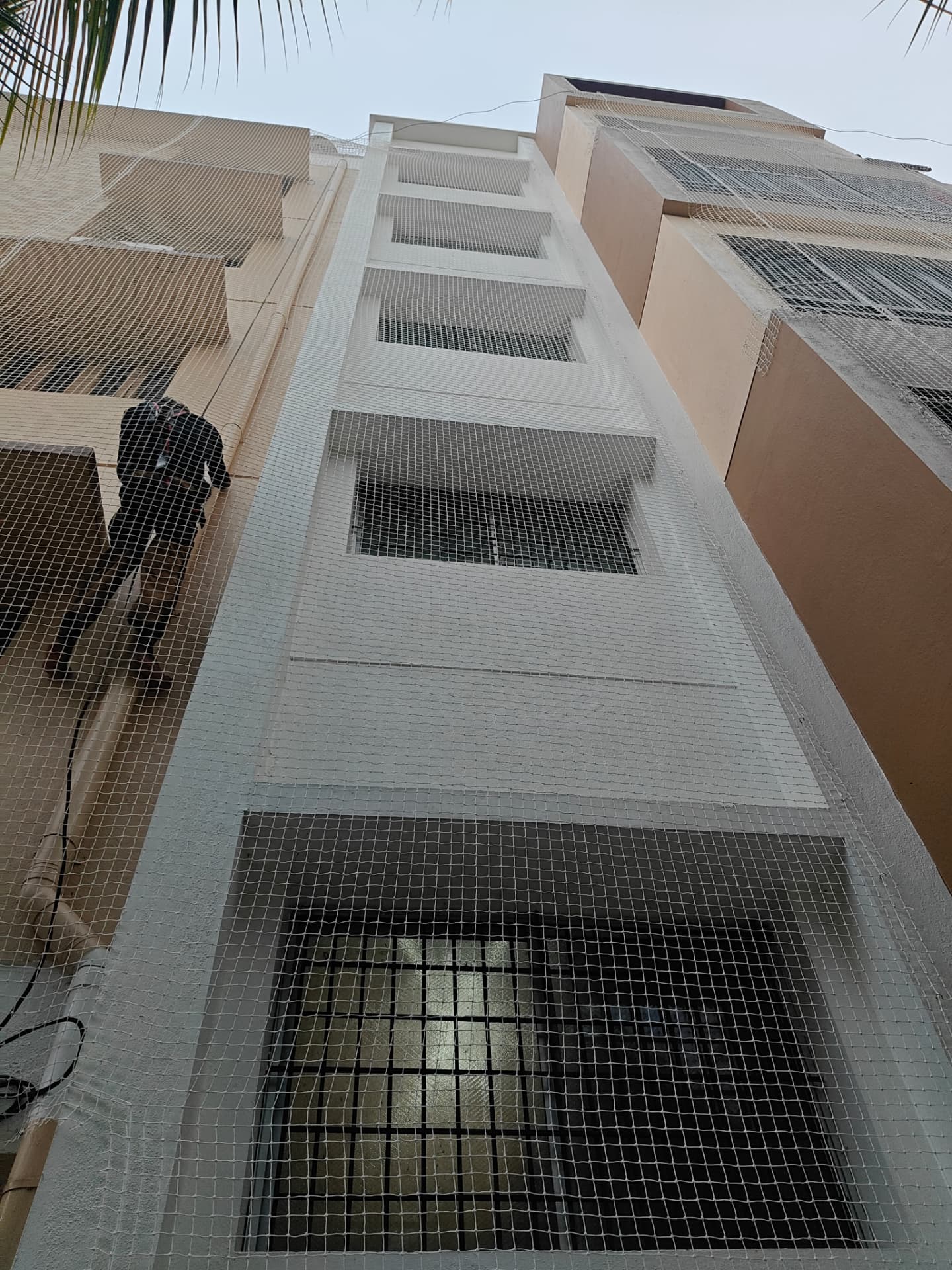 Duct & shaft pigeon nets